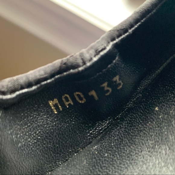 Louis Vuitton LV Suede Amulet Flat Ballerina Black - Picture 4 of 6